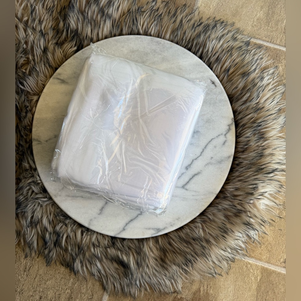 Plant Protection Covers with Drawstring - Picture 2 of 11